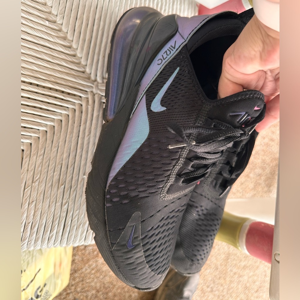 Nike Airmax 270 Throwback Future